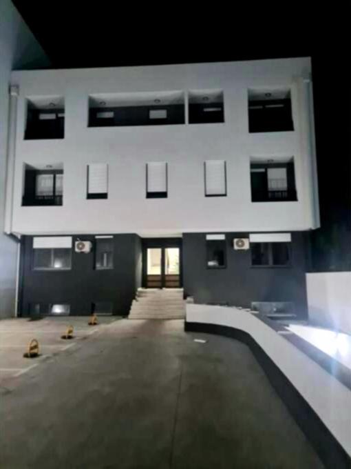 Snp City Center Lux نوفي ساد المظهر الخارجي الصورة